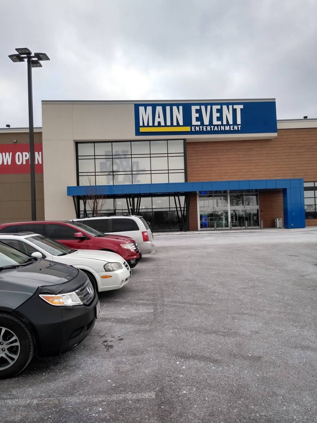 Main Event Avon | restaurant | 35605 Chester Rd, Avon, OH 44011, USA | 4403980611 OR +1 440-398-0611