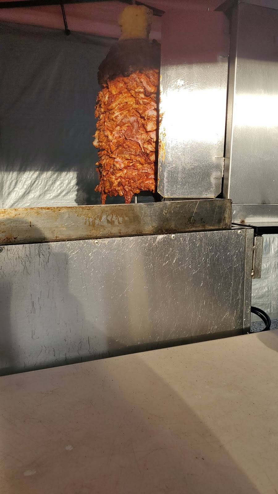 Taqueria La Quebrada | restaurant | 10404 15th Ave SW, Seattle, WA 98146, USA | 2062500973 OR +1 206-250-0973