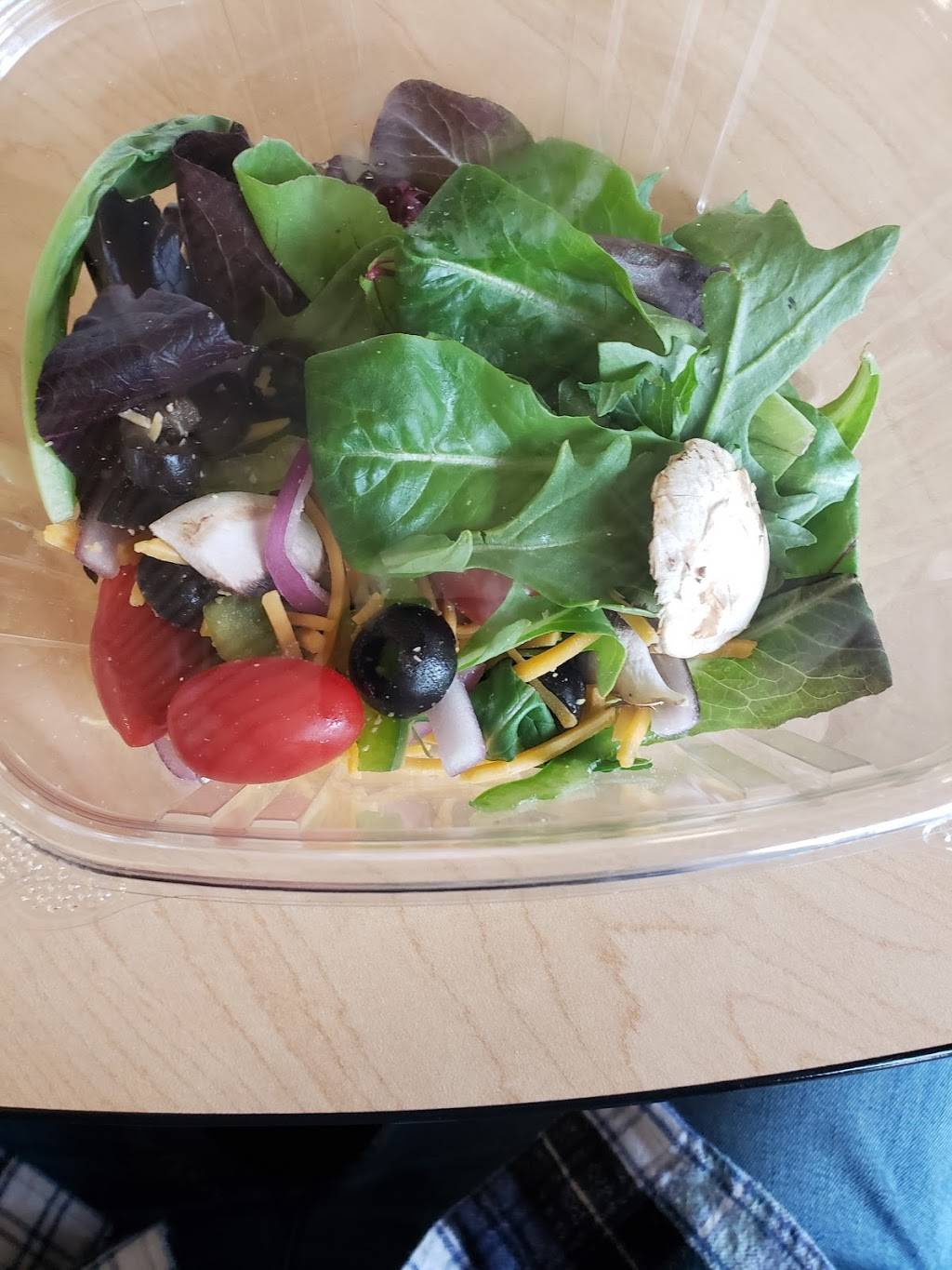 Bashs Pizza | meal delivery | 330 Fifth St, Frederick, CO 80530, USA | 3038334940 OR +1 303-833-4940