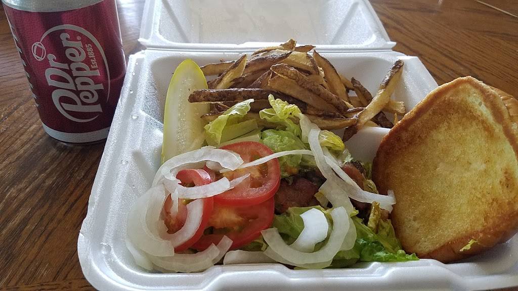 Wild West BBQ & Santa Fe Trading Co LLC | restaurant | 121 U.S. Rte 66 E, Moriarty, NM 87035, USA | 5058325496 OR +1 505-832-5496