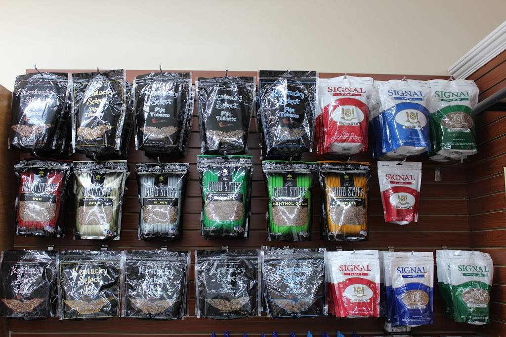 Gateway Quick Mart | restaurant | 12331 Towne Lake Dr Suites 11&12, Fort Myers, FL 33913, USA | 2392088945 OR +1 239-208-8945