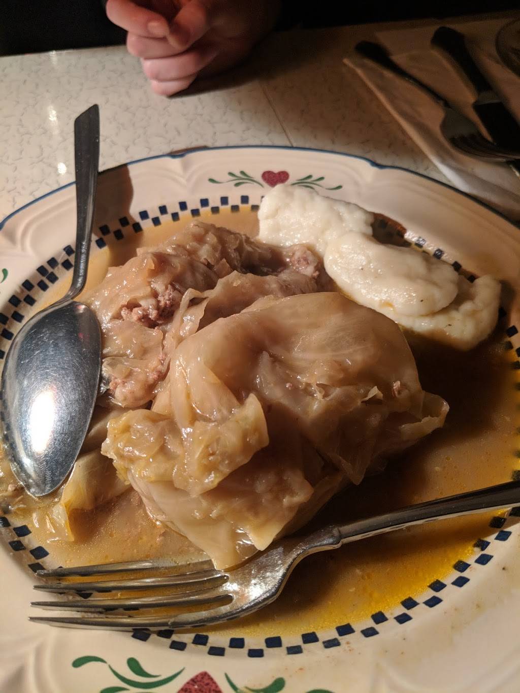 Three Brothers | restaurant | 2414 S St Clair St, Milwaukee, WI 53207, USA | 4144817530 OR +1 414-481-7530