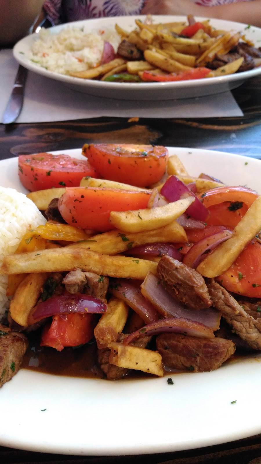 Chilenazo | restaurant | 7238 Canoga Ave, Canoga Park, CA 91303, USA | 8188870269 OR +1 818-887-0269