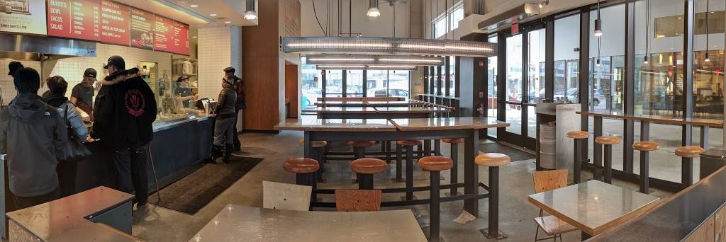 Chipotle Mexican Grill | restaurant | 11452 Euclid Ave, Cleveland, OH 44106, USA | 2164722297 OR +1 216-472-2297