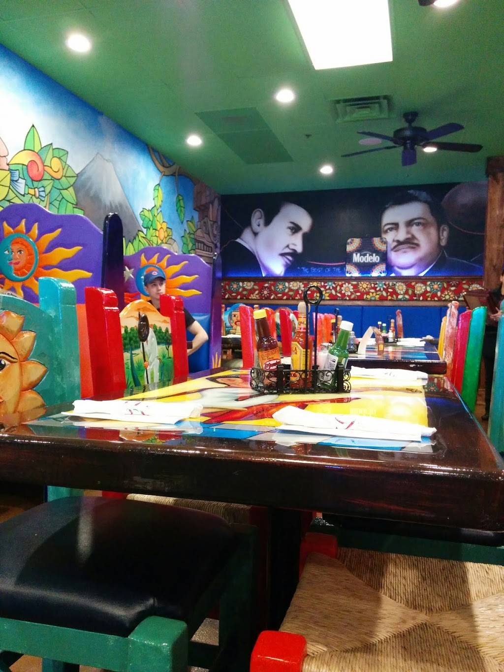 El Meson | restaurant | 5205 Thompson Rd, Indianapolis, IN 46237, USA | 3177573628 OR +1 317-757-3628