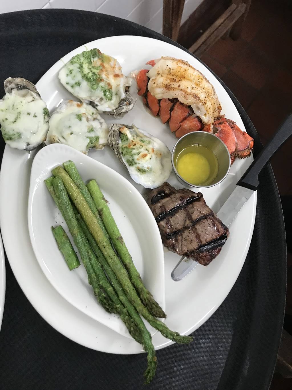 Lobster House Seafood Restaurant | restaurant | 5301 S Kings Hwy, Myrtle Beach, SC 29575, USA | 8438288871 OR +1 843-828-8871
