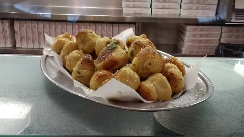 Italian Market & Restaurant | restaurant | 126 Defense Hwy, Annapolis, MD 21401, USA | 4102241330 OR +1 410-224-1330