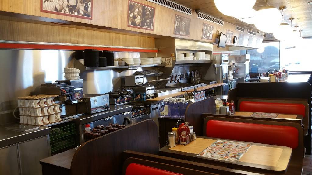 Waffle House | restaurant | 13207 Central Ave NE, Albuquerque, NM 87123, USA | 5052940494 OR +1 505-294-0494