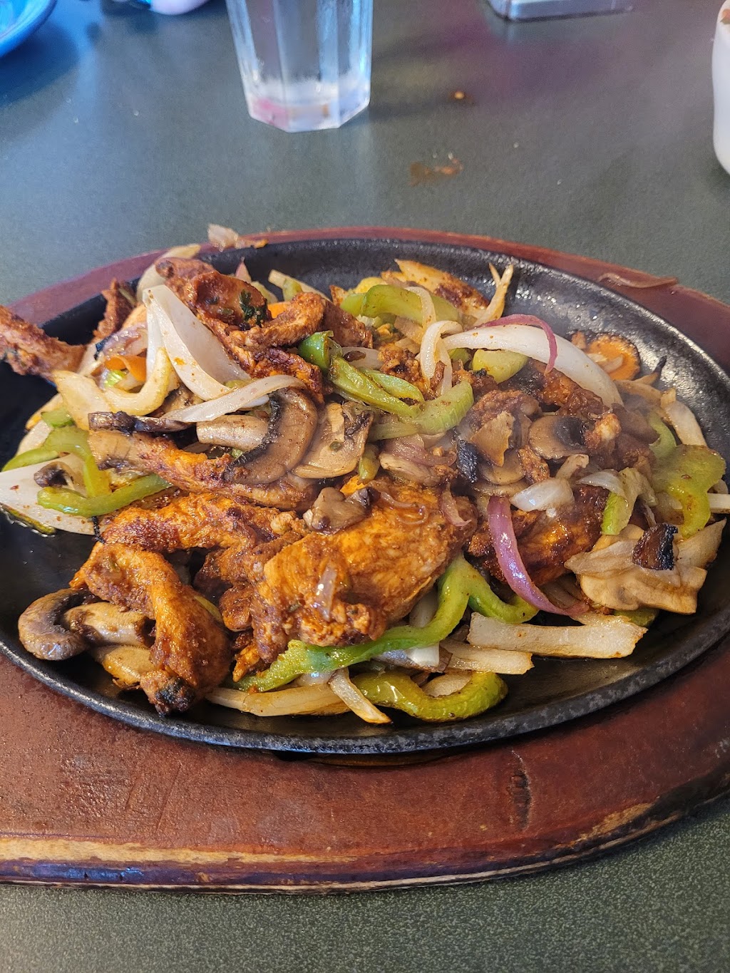 La Flor De Mexico | restaurant | 541 Chetco Ave #1, Brookings, OR 97415, USA | 5414694102 OR +1 541-469-4102