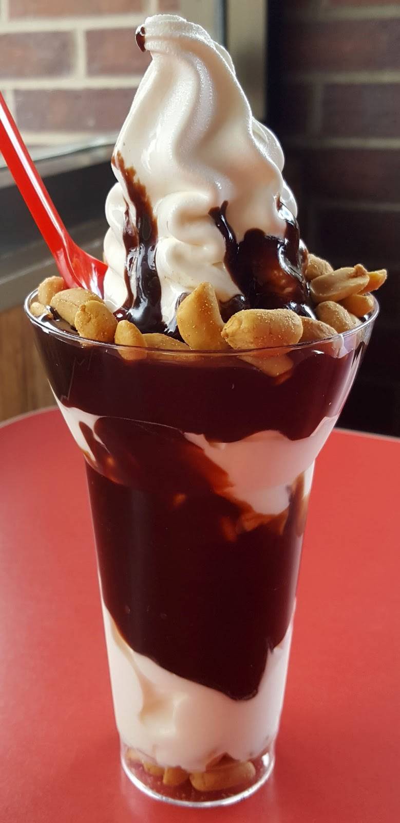 Dairy Delite | restaurant | 3080 W Eisenhower Blvd, Loveland, CO 80537, USA | 9706672111 OR +1 970-667-2111