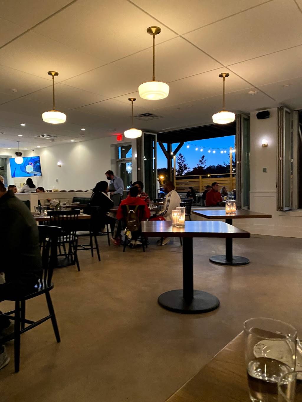 Ruthies All-Day | restaurant | 3411 SOUTH, 5th St S, Arlington, VA 22204, USA | 7038882841 OR +1 703-888-2841