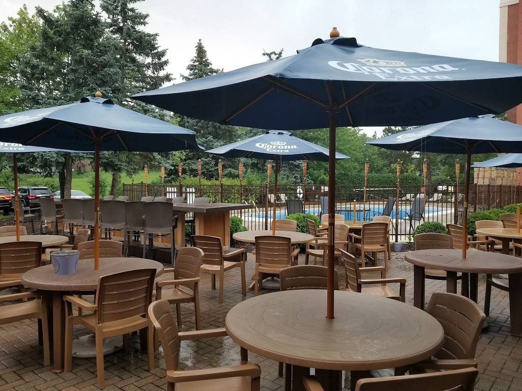 Alumni Club | restaurant | 1540 N Roselle Rd, Schaumburg, IL 60195, USA | 8475197555 OR +1 847-519-7555