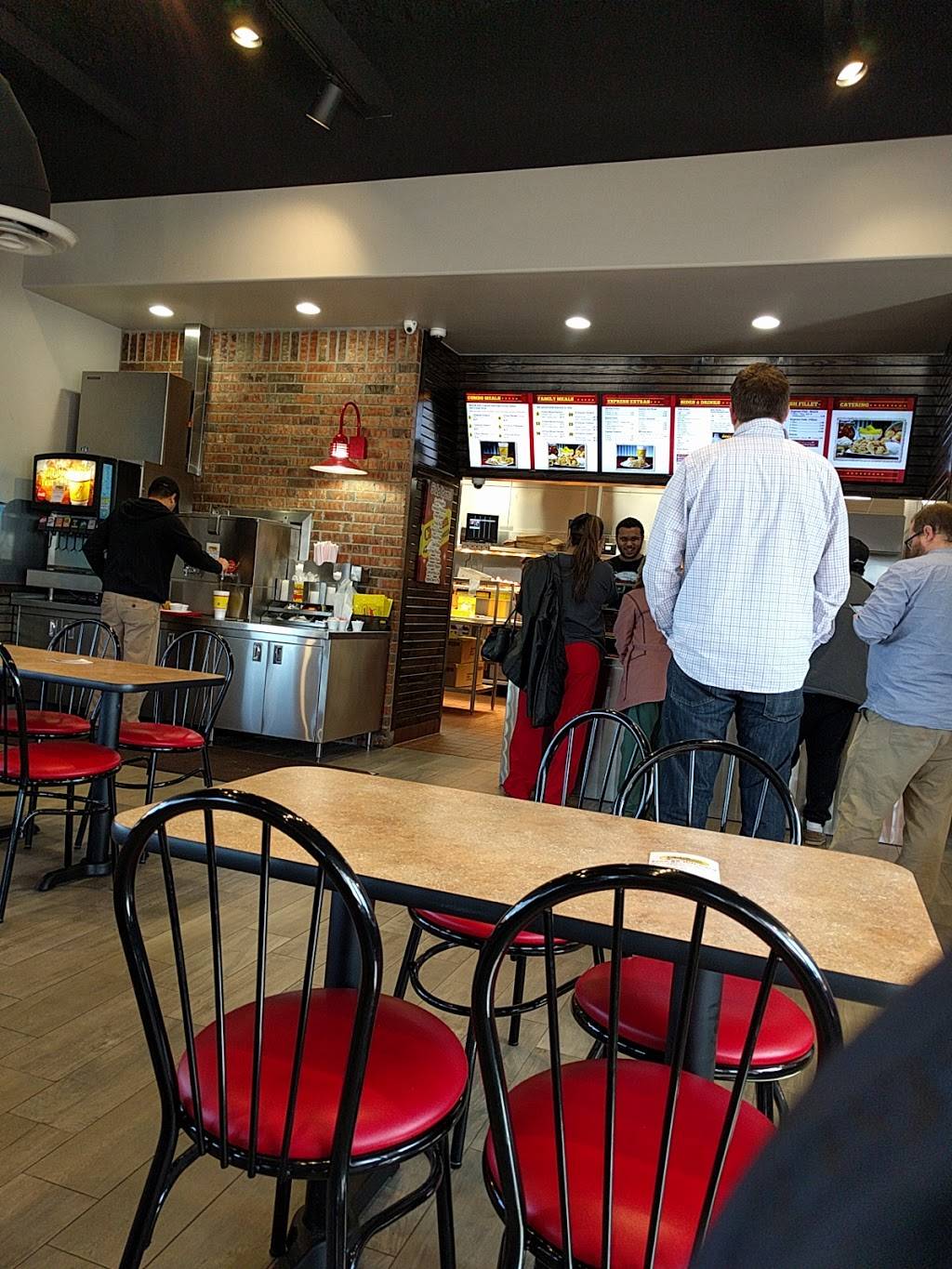 Chicken Express | restaurant | 15040 N Pennsylvania Ave, Oklahoma City, OK 73134, USA | 4052964888 OR +1 405-296-4888