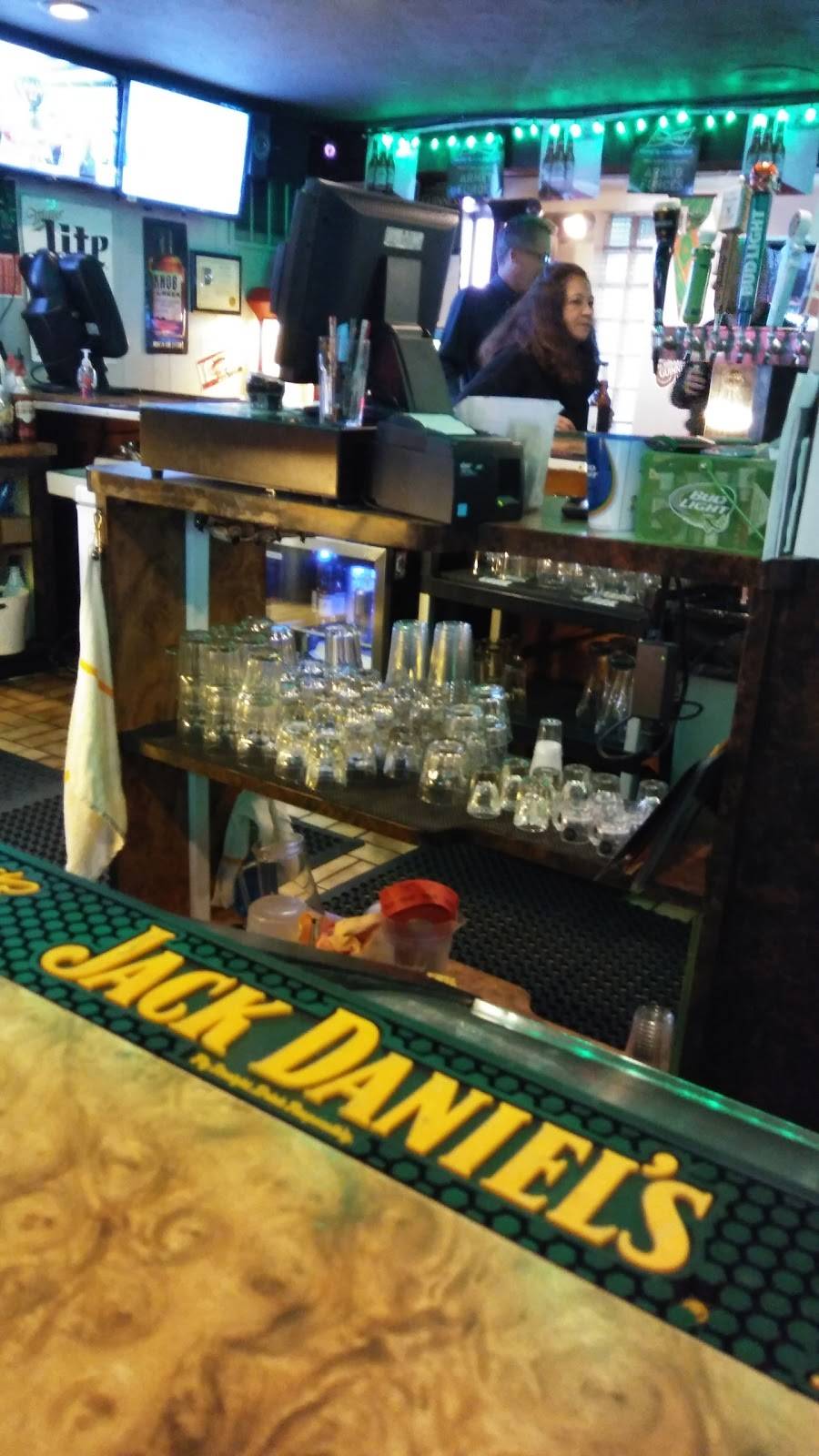 Cloverleaf Pub | restaurant | 3269 N Bend Rd, Cincinnati, OH 45239, USA | 5138347090 OR +1 513-834-7090