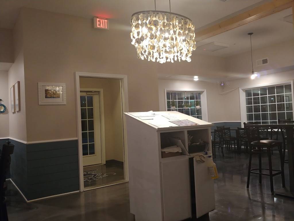 Capt Harrells Seafood House | restaurant | 200 Fountains Ln, Poquoson, VA 23662, USA | 7573302151 OR +1 757-330-2151