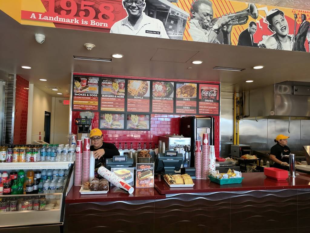 Bens Chili Bowl | restaurant | 1 Aviation Cir, Arlington, VA 20002, USA | 2027331895 OR +1 202-733-1895