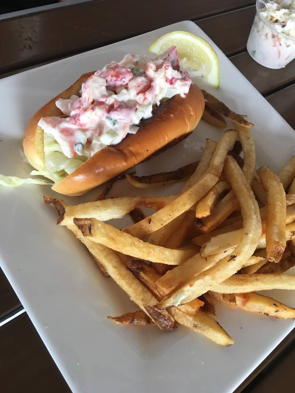 Lucky Lobster Co. | restaurant | 941 Huntley Ave, Dunedin, FL 34698, USA | 7272281222 OR +1 727-228-1222