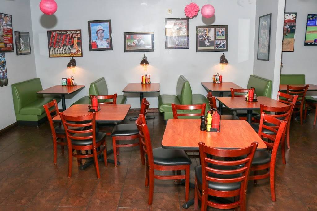 Scottini’s Sports Bar and Grille | restaurant | 7604 Reading Rd, Cincinnati, OH 45237, USA | 5137610245 OR +1 513-761-0245