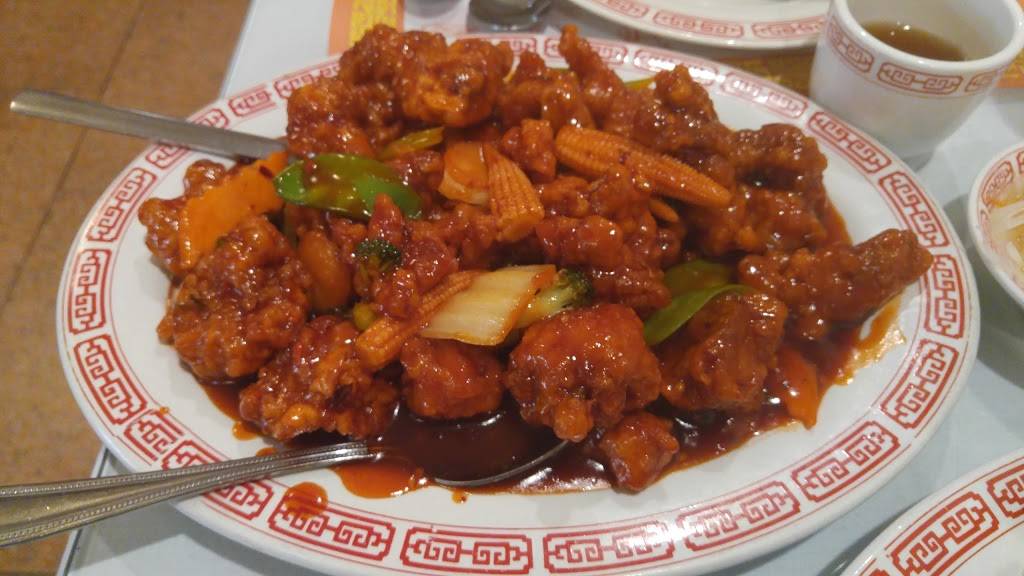 China Palace Restaurant | restaurant | 1251 West Chester Pike, West Chester, PA 19382, USA | 6104306886 OR +1 610-430-6886