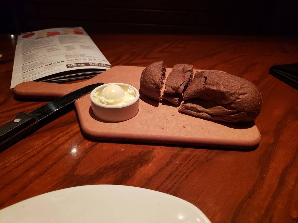 Outback Steakhouse | meal takeaway | 6201 N Federal Hwy, Fort Lauderdale, FL 33308, USA | 9547714390 OR +1 954-771-4390