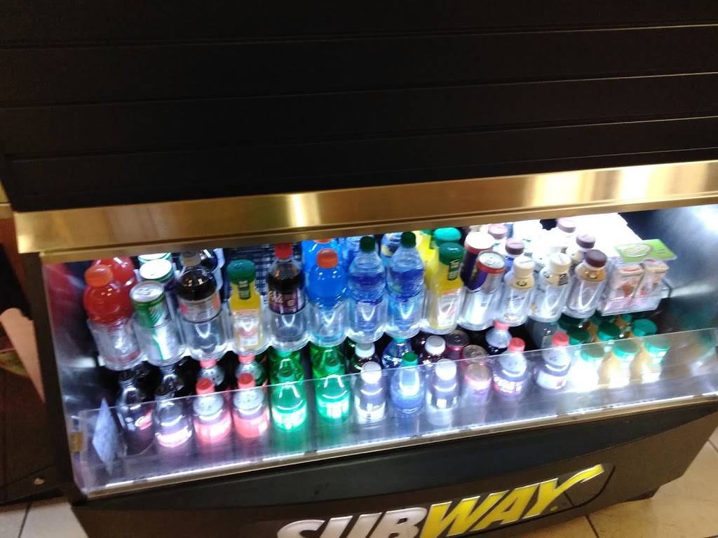 Subway | restaurant | 17 E High St, Oxford, OH 45056, USA | 5132806368 OR +1 513-280-6368