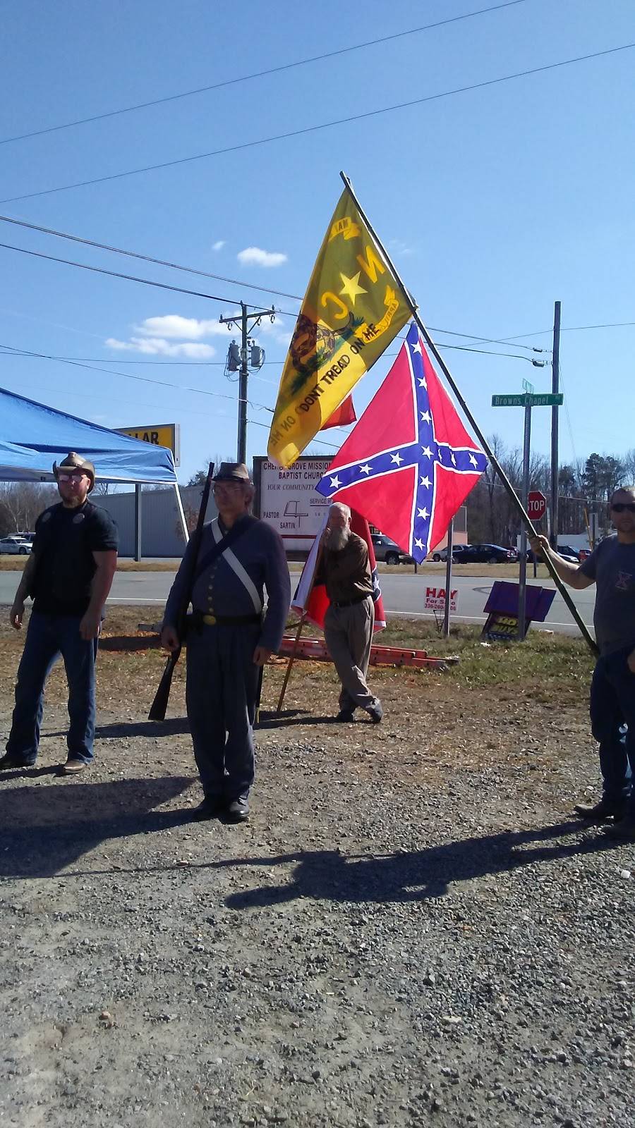 Crossroads Tavern | restaurant | 874 Browns Chapel Rd, Gibsonville, NC 27249, USA | 3365850165 OR +1 336-585-0165