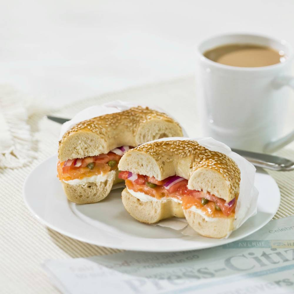 Brueggers Bagels | bakery | 13384 Bass Lake Rd Suite 104, Maple Grove, MN 55311, USA | 7635596968 OR +1 763-559-6968