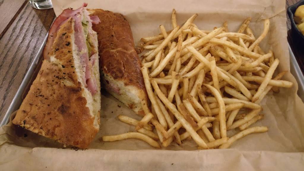 Venice Kitchen | restaurant | 368 Perkins Extd, Memphis, TN 38117, USA | 9017676872 OR +1 901-767-6872