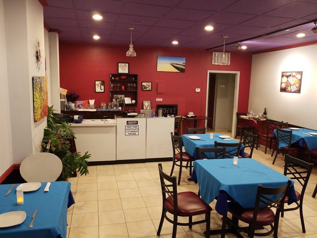 Sapphire Thai Food Express | restaurant | 445 Cedar Ln, Teaneck, NJ 07666, USA | 2019280770 OR +1 201-928-0770