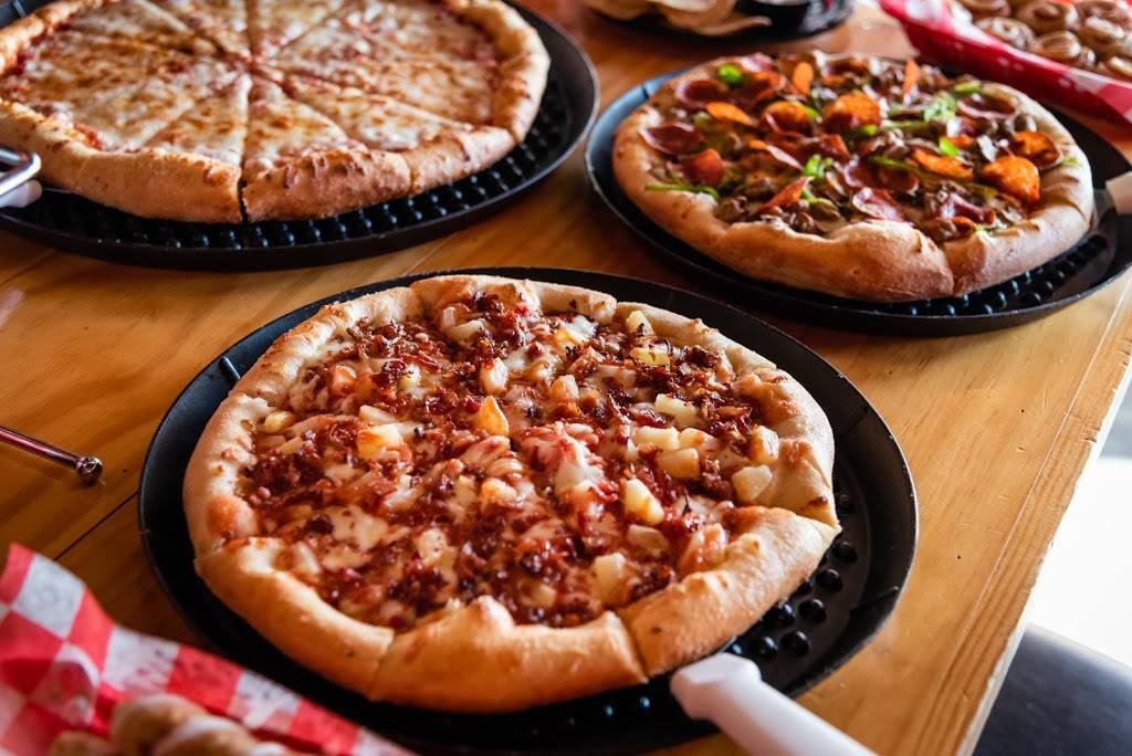 Greeks Pizzeria | restaurant | 120 E Main St, Carmel, IN 46032, USA | 3178481969 OR +1 317-848-1969