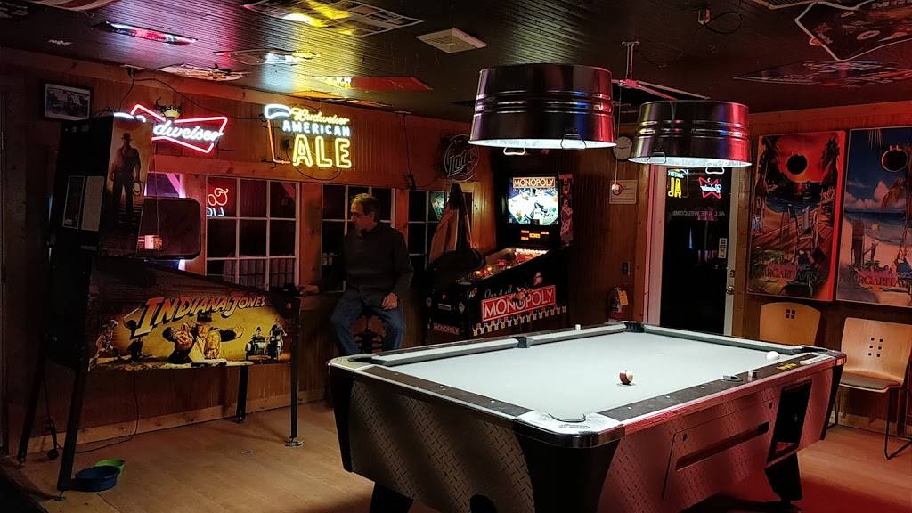 Local Bar | restaurant | 2901 US-64, Apex, NC 27523, USA | 9193037014 OR +1 919-303-7014