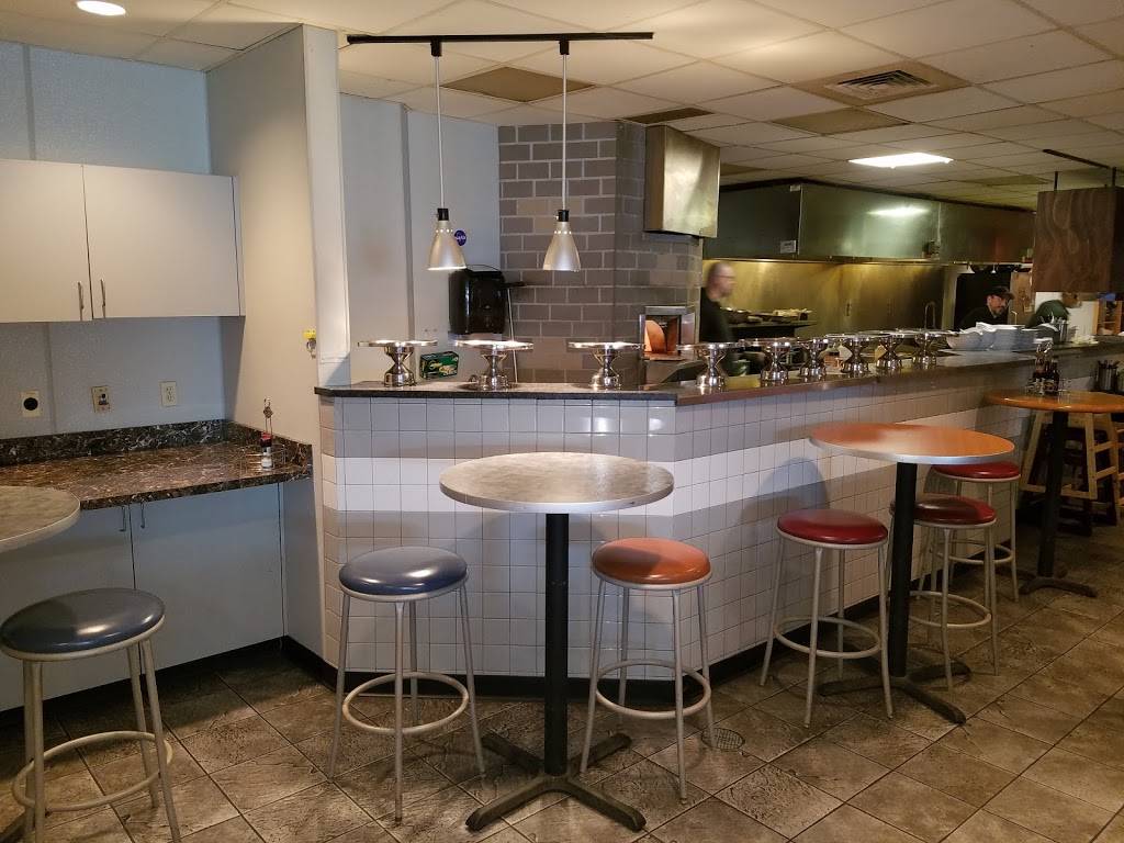 Grindstone Tap House | restaurant | 826 Front St, Berea, OH 44017, USA | 4402343455 OR +1 440-234-3455