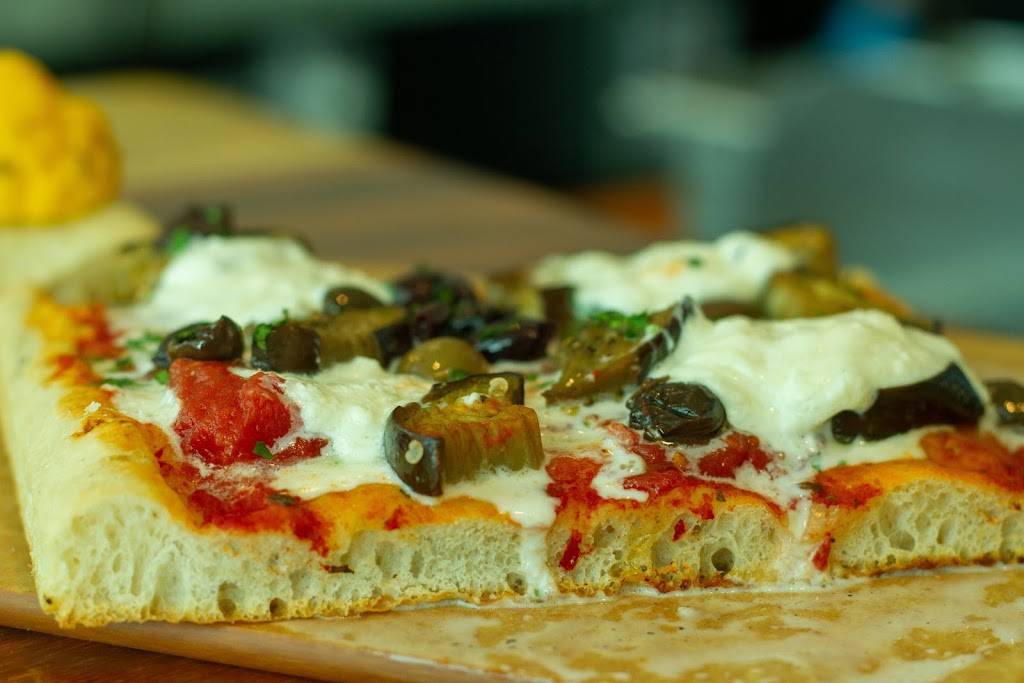 Grappino | restaurant | 90 9th St N, Naples, FL 34102, USA | 2393314325 OR +1 239-331-4325