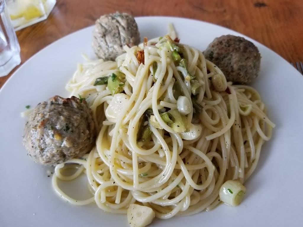 Piccola Italia Bistro | restaurant | 2140 W Doctor M.L.K. Jr Blvd, Tampa, FL 33607, USA | 8133484912 OR +1 813-348-4912