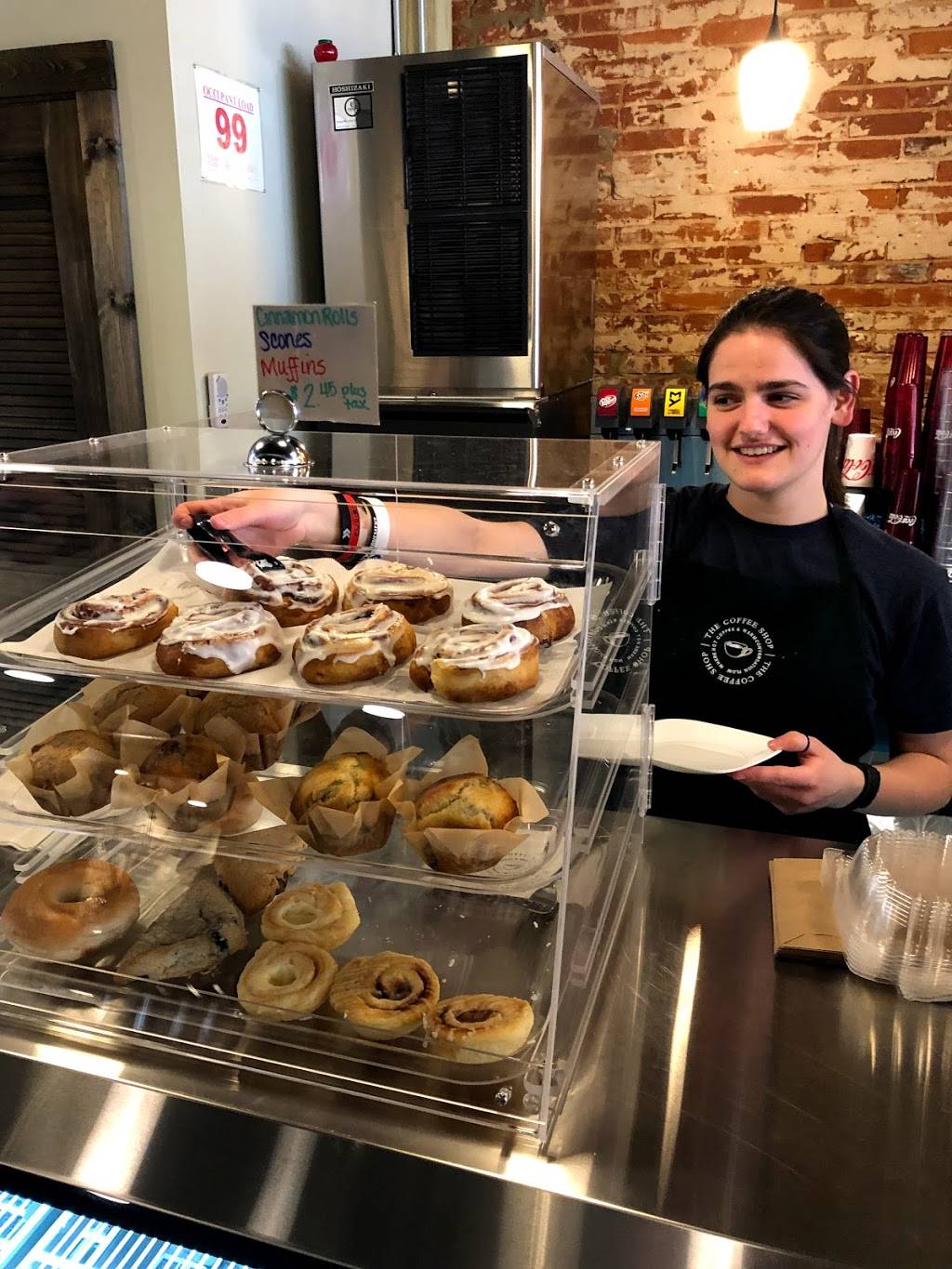 The Coffee Shop | restaurant | 1405 East W Main St, Humboldt, TN 38343, USA | 7313374100 OR +1 731-337-4100