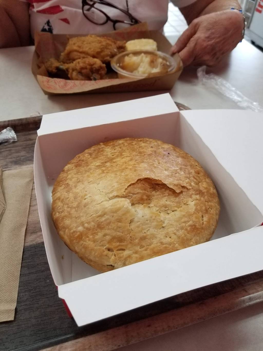 KFC | restaurant | 5850 Wiles Rd, Coral Springs, FL 33067, USA | 9547537353 OR +1 954-753-7353