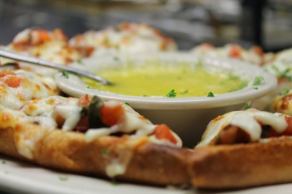 The Urban Grill | restaurant | 3651 86th St, Urbandale, IA 50322, USA | 5152781016 OR +1 515-278-1016