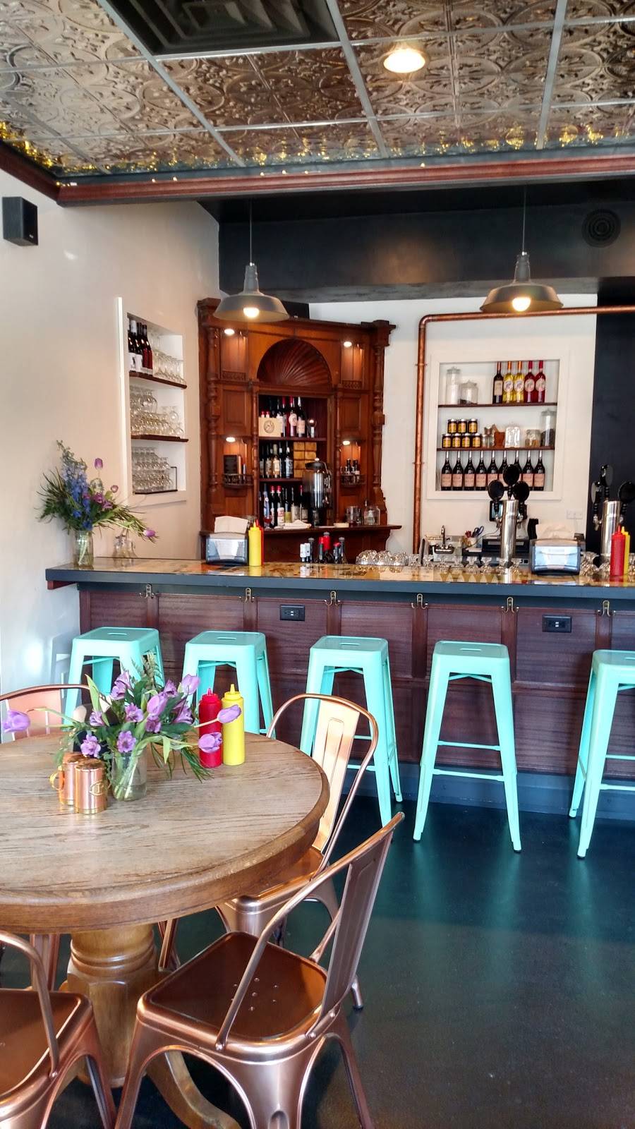 dNB Burgers | restaurant | 22 Elm St, New Bedford, MA 02740, USA | 7742020118 OR +1 774-202-0118