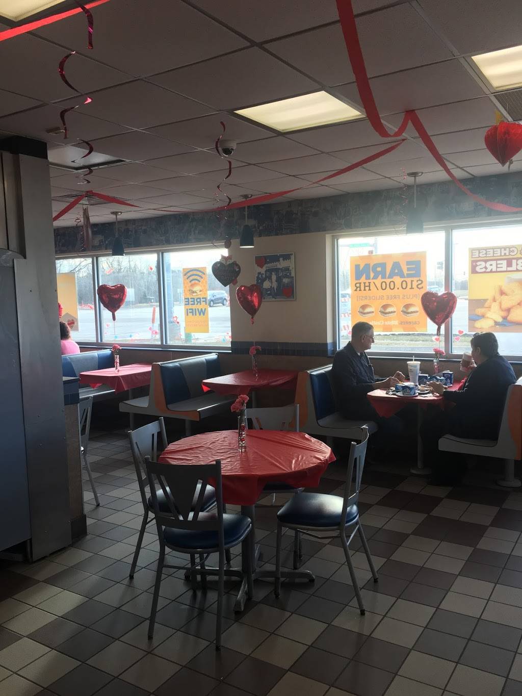 White Castle | restaurant | 4800 Mid Rivers Mall Dr, Cottleville, MO 63376, USA | 6364471228 OR +1 636-447-1228