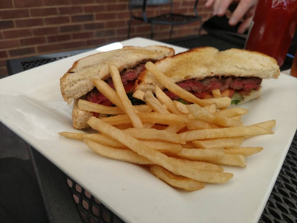 Fairpark Grill | restaurant | 343 E Main St, Tupelo, MS 38804, USA | 6626803201 OR +1 662-680-3201