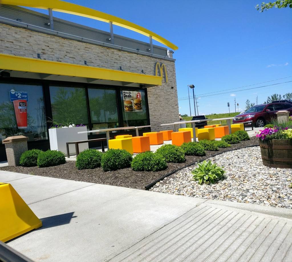 McDonalds | cafe | 11 Enterprise Dr, Pendleton, IN 46064, USA | 7657787676 OR +1 765-778-7676