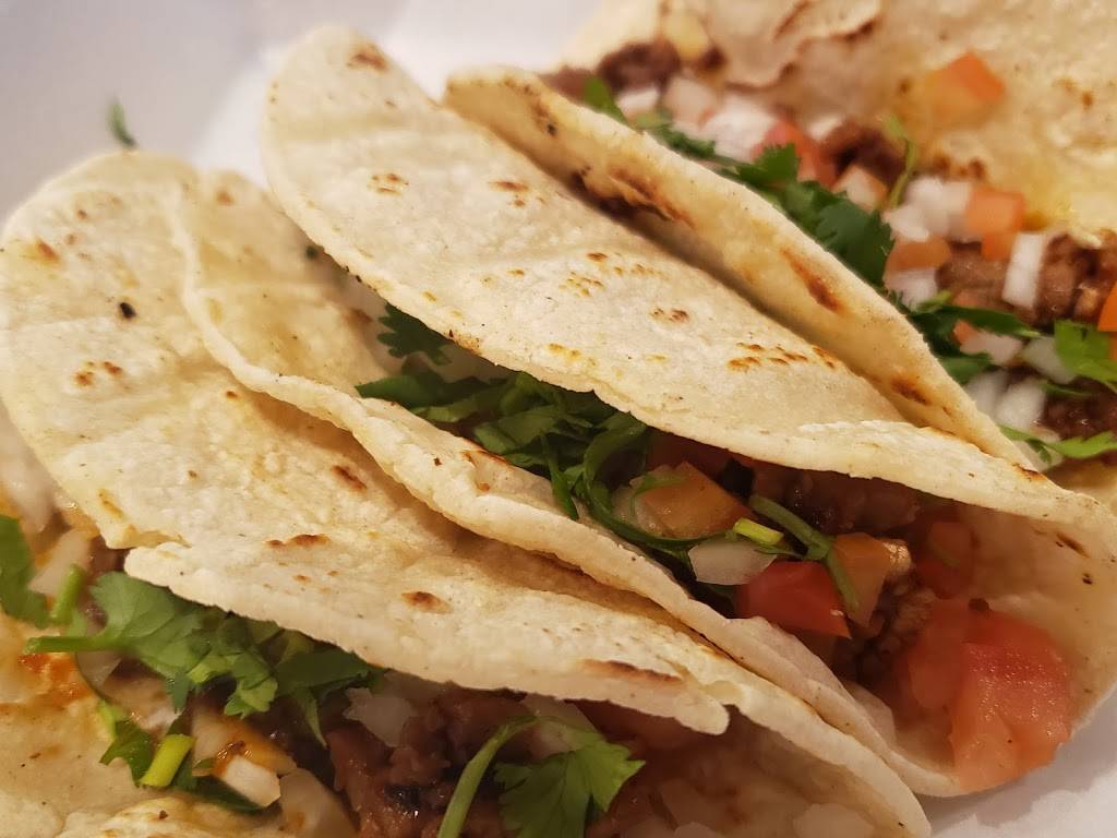 Di-An-Gi Pho-Burgers-Tacos | restaurant | 2115 E Belt Line Rd, Richardson, TX 75081, USA | 2142727377 OR +1 214-272-7377