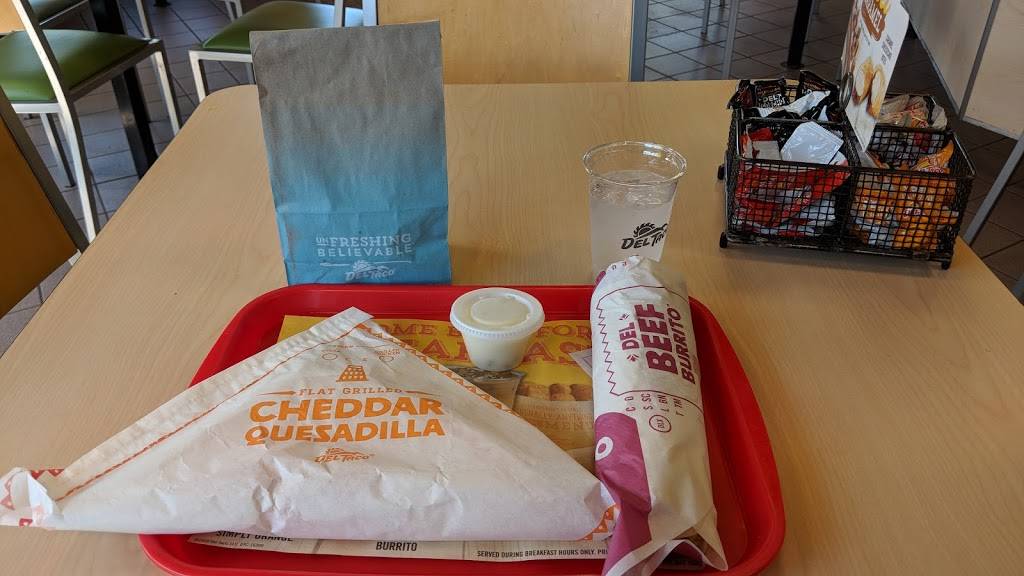 Del Taco | meal takeaway | 12320 Washington Blvd, Whittier, CA 90606, USA | 5627898443 OR +1 562-789-8443