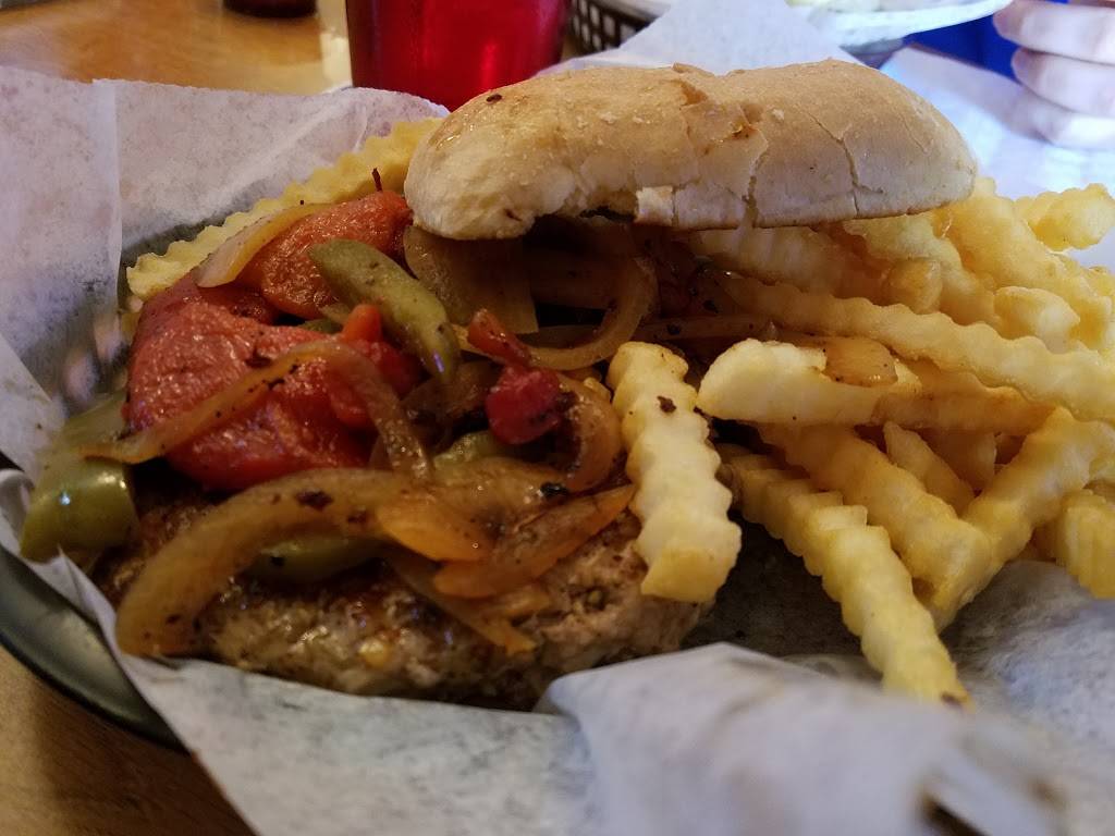 Tiger Toms Pub | restaurant | 7103 Military Ave, Omaha, NE 68104, USA | 4025728400 OR +1 402-572-8400