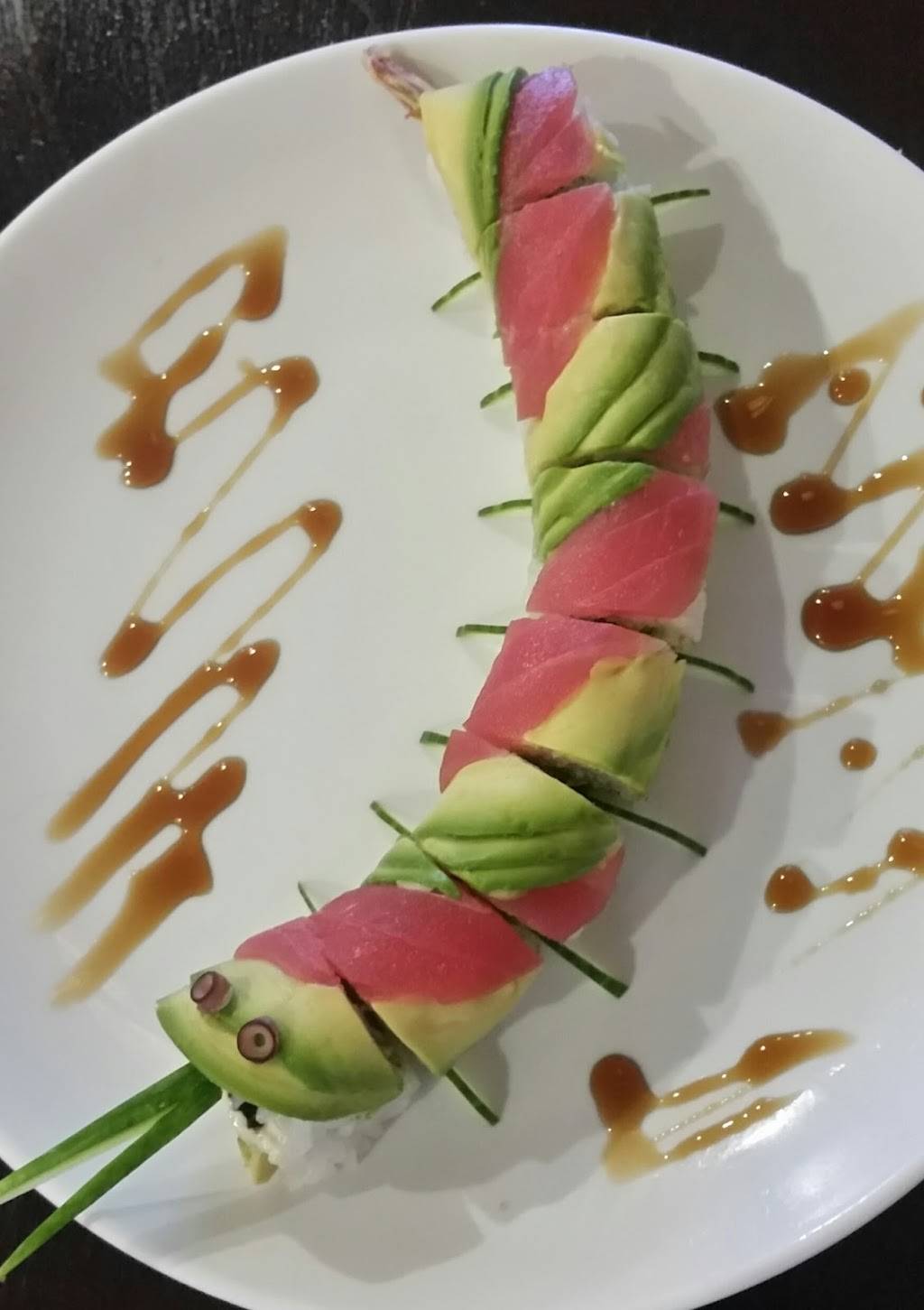 Mika Sushi | restaurant | 575 River Glen Blvd, Oakville, ON L6H 6X6, Canada | 9052571288 OR +1 905-257-1288