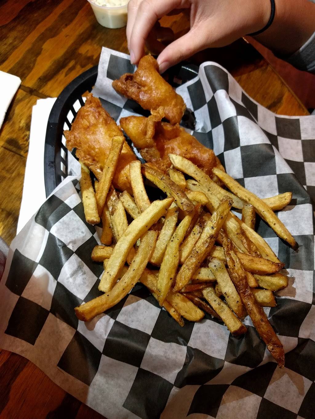 Rowdy Beaver | restaurant | 417 W Van Buren, Eureka Springs, AR 72632, USA | 4792538544 OR +1 479-253-8544