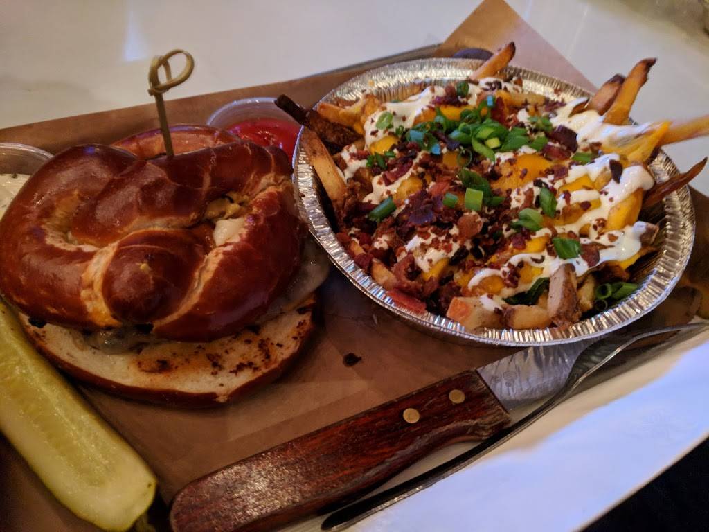 Nation Kitchen and Bar | restaurant | 1200 Broadway St, Cincinnati, OH 45202, USA | 5133813794 OR +1 513-381-3794