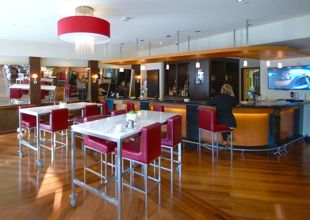 Le Mezz Bar | restaurant | 1110 Rue Sherbrooke Ouest, Montréal, QC H3A 1G9, Canada | 5148422000 OR +1 514-842-2000