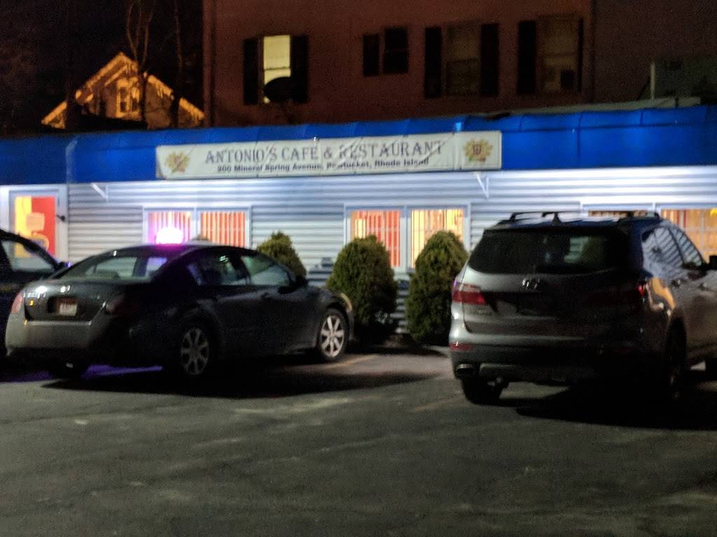 Antonios Cafe | restaurant | 200 Mineral Spring Ave, Pawtucket, RI 02860, USA | 4017246007 OR +1 401-724-6007
