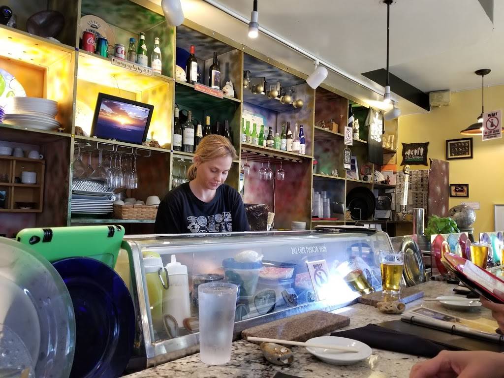 242 Cafe Fusion Sushi | restaurant | 242 N Coast Hwy, Laguna Beach, CA 92651, USA | 9494942444 OR +1 949-494-2444